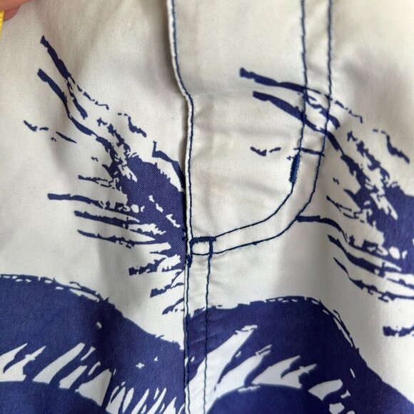 Corona white and blue swimming trunks size small - Picture 5 of 10